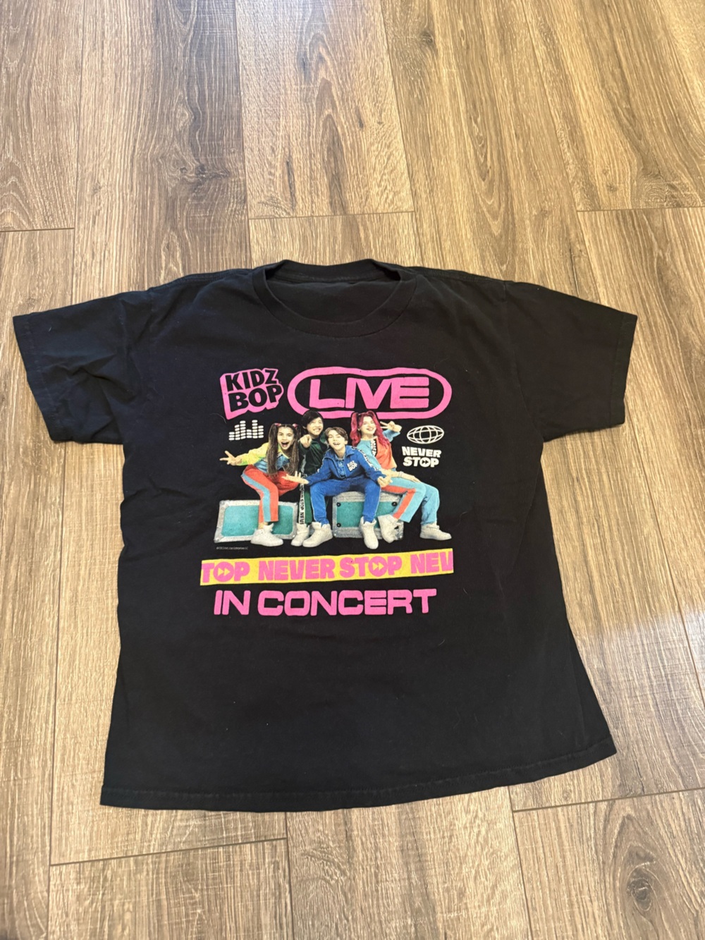 Kidz Bop Black Concert T Shirt Size Small Kids Age 6-7